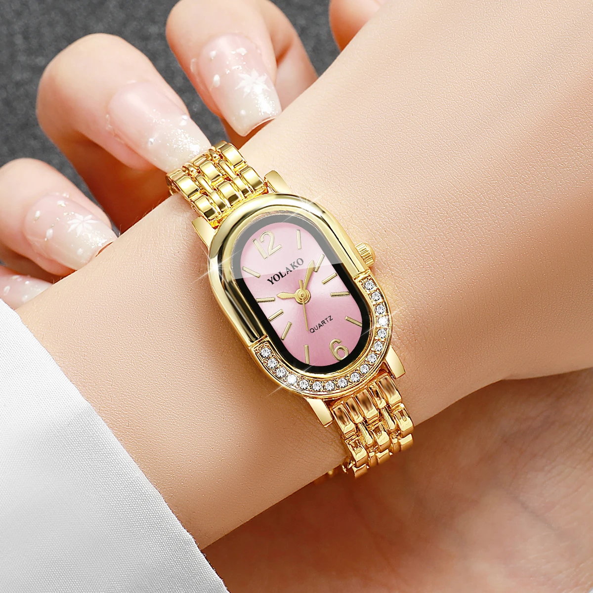 Роскошные женские кварцевые ча – обзор и цена Luxury Watch Holder