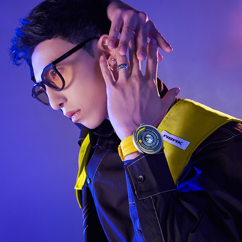 MARK FAIRWHALE, модные, крутые – обзор и цена Luxury Watch Offers