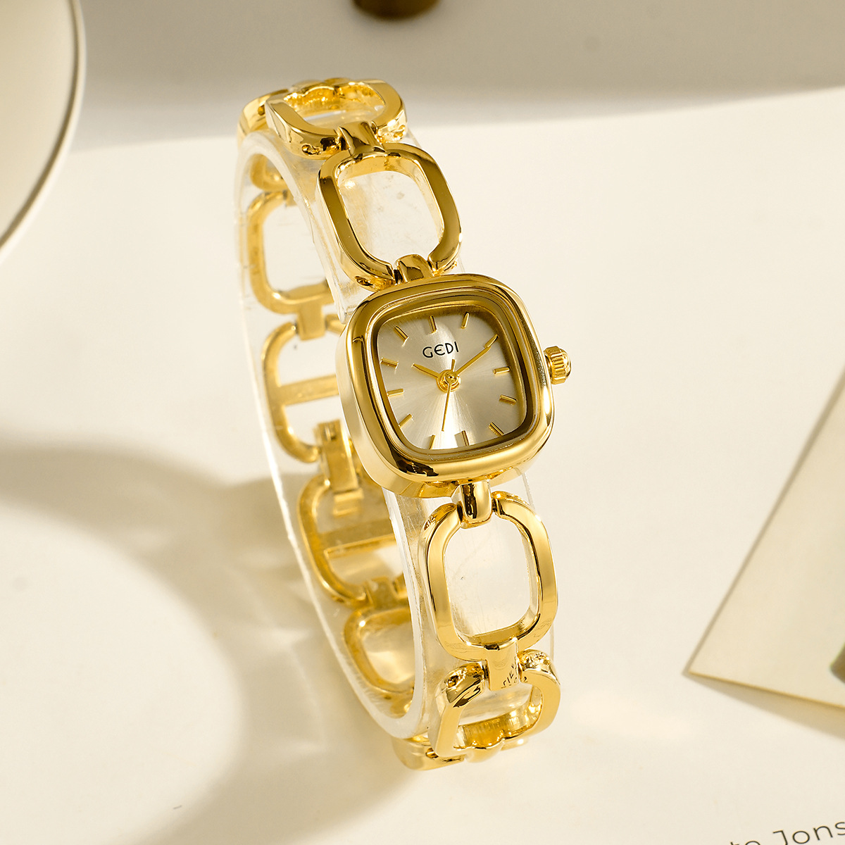 Женские часы GEDI: легкие, рос – обзор и цена Luxury Watch Brand List
